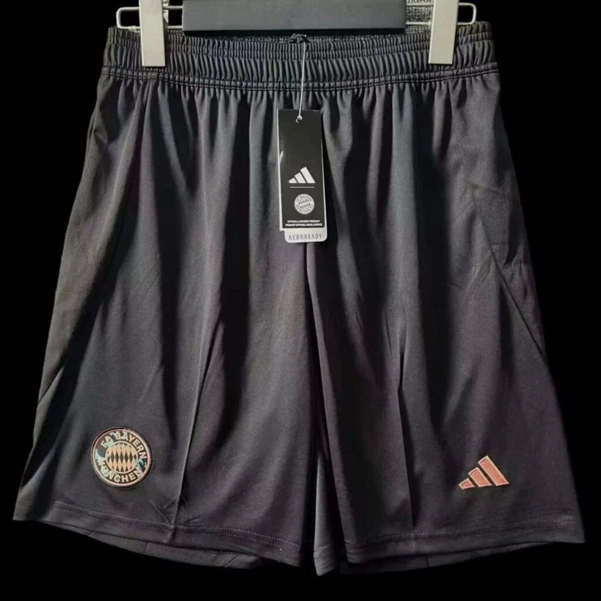 Short Bayern extérieur 2025-26