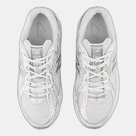 NB 740 White