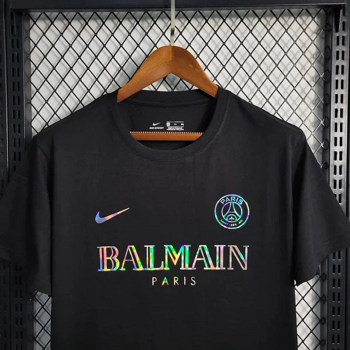Maillot Paris Saint-Germain saison 2023-2024 édition concept