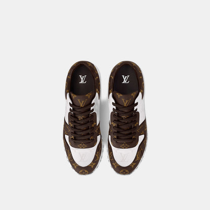 Sneaker Run Away - #2