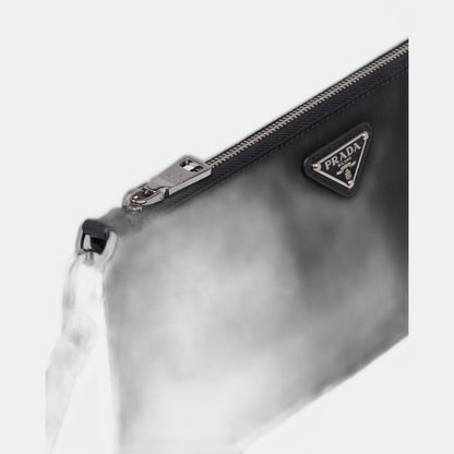 Pochette en Re-Nylon et cuir Saffiano