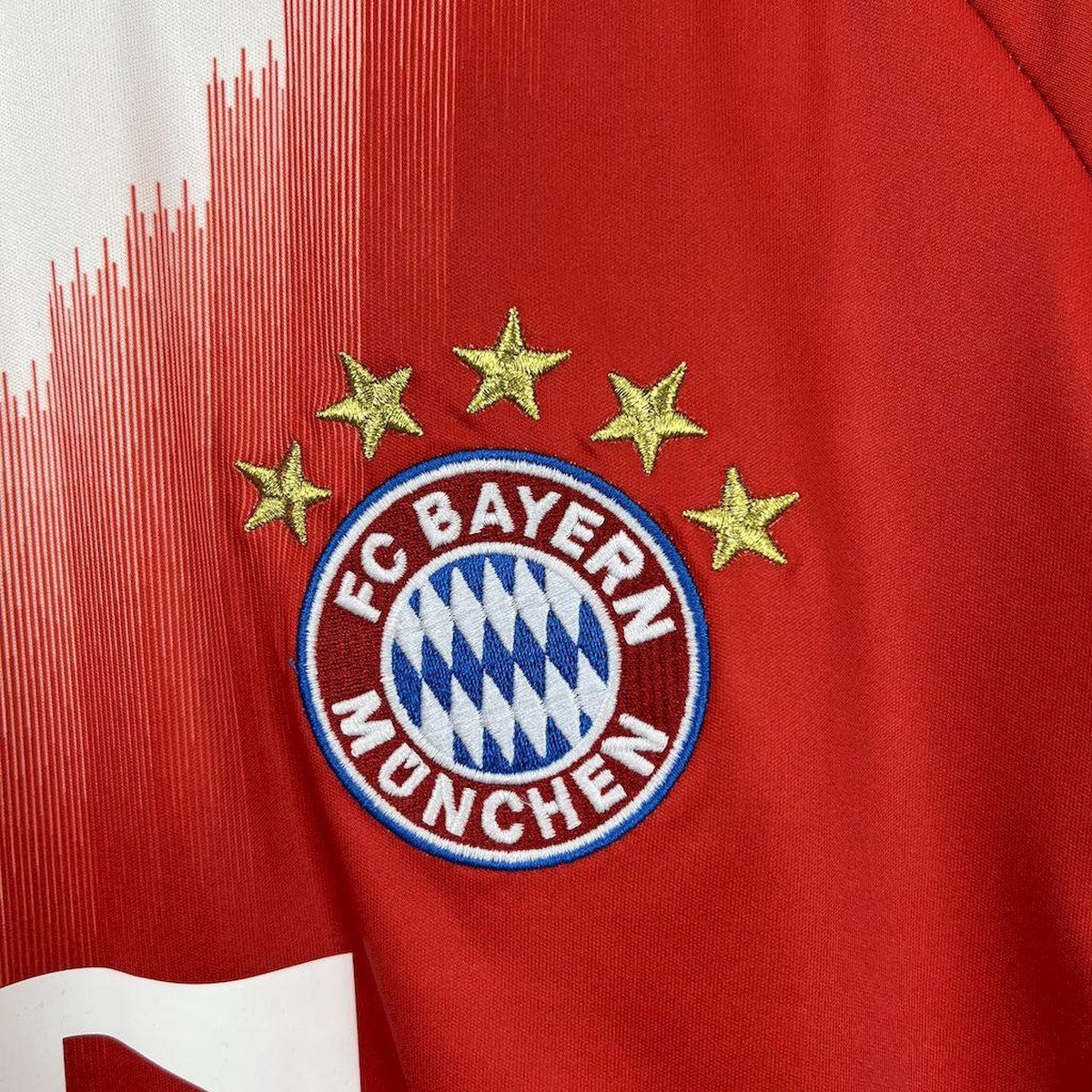 Maillot Bayern Munich 2025-26