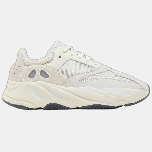 Yeezy Boost 700 Analog