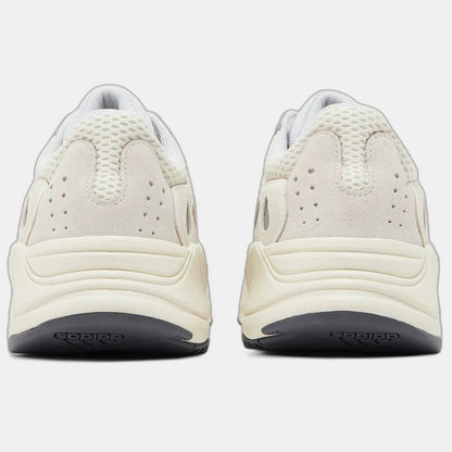 Yeezy Boost 700 Analog