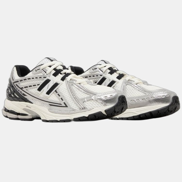 New Balance 1906R Silver Metallic Black