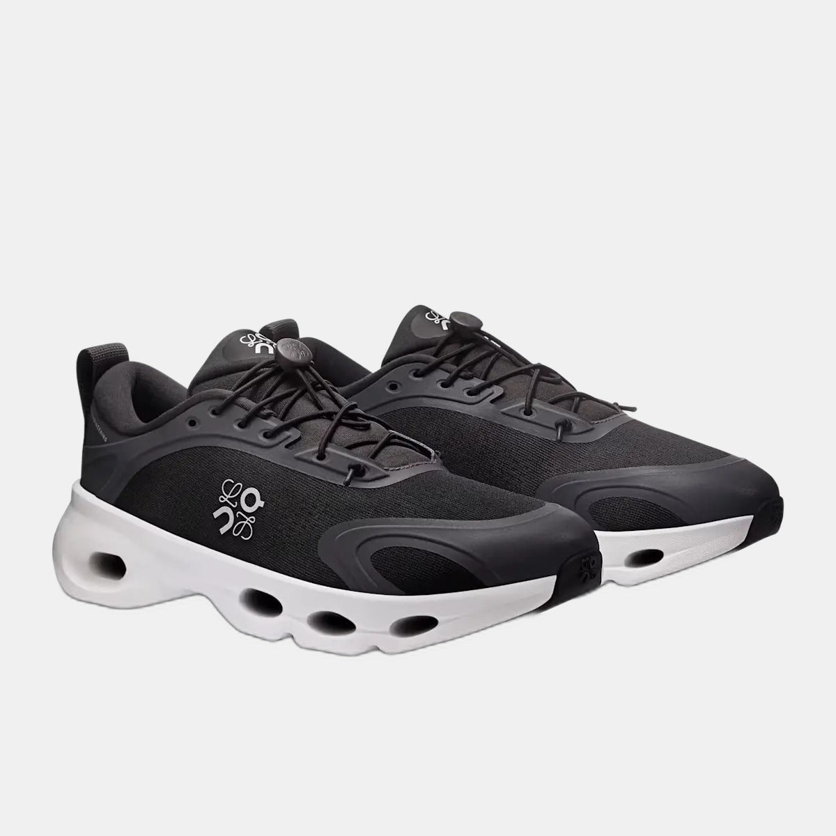Cloudsolo Loewe — Black White