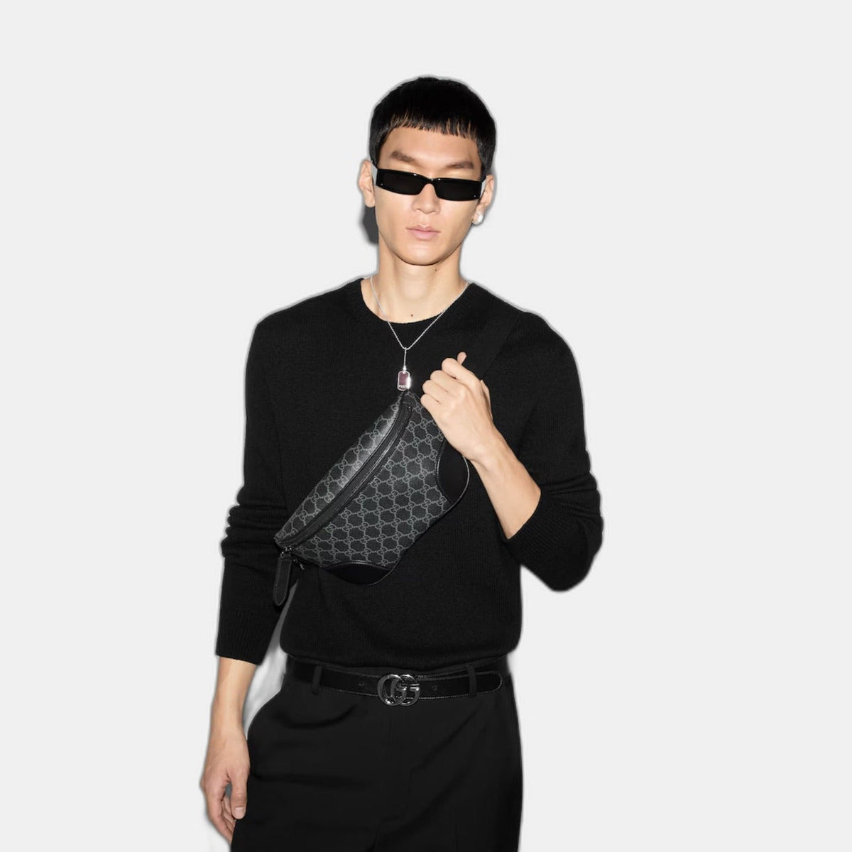 Sac ceinture GG Emblem moyen format
