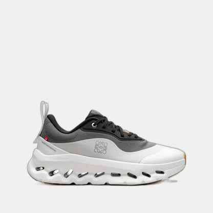 On Cloud × Loewe — Cloudtilt Gris Blanc