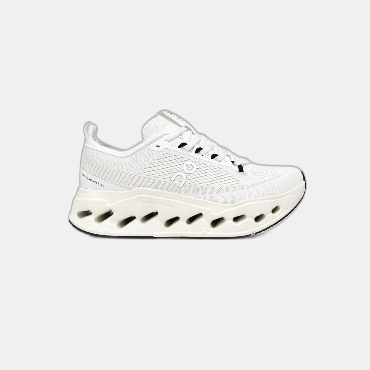 Cloudsurfer white