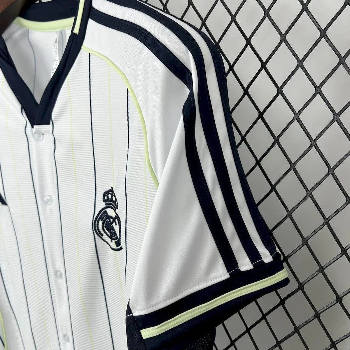 Maillot Real Madrid concept 2025-26