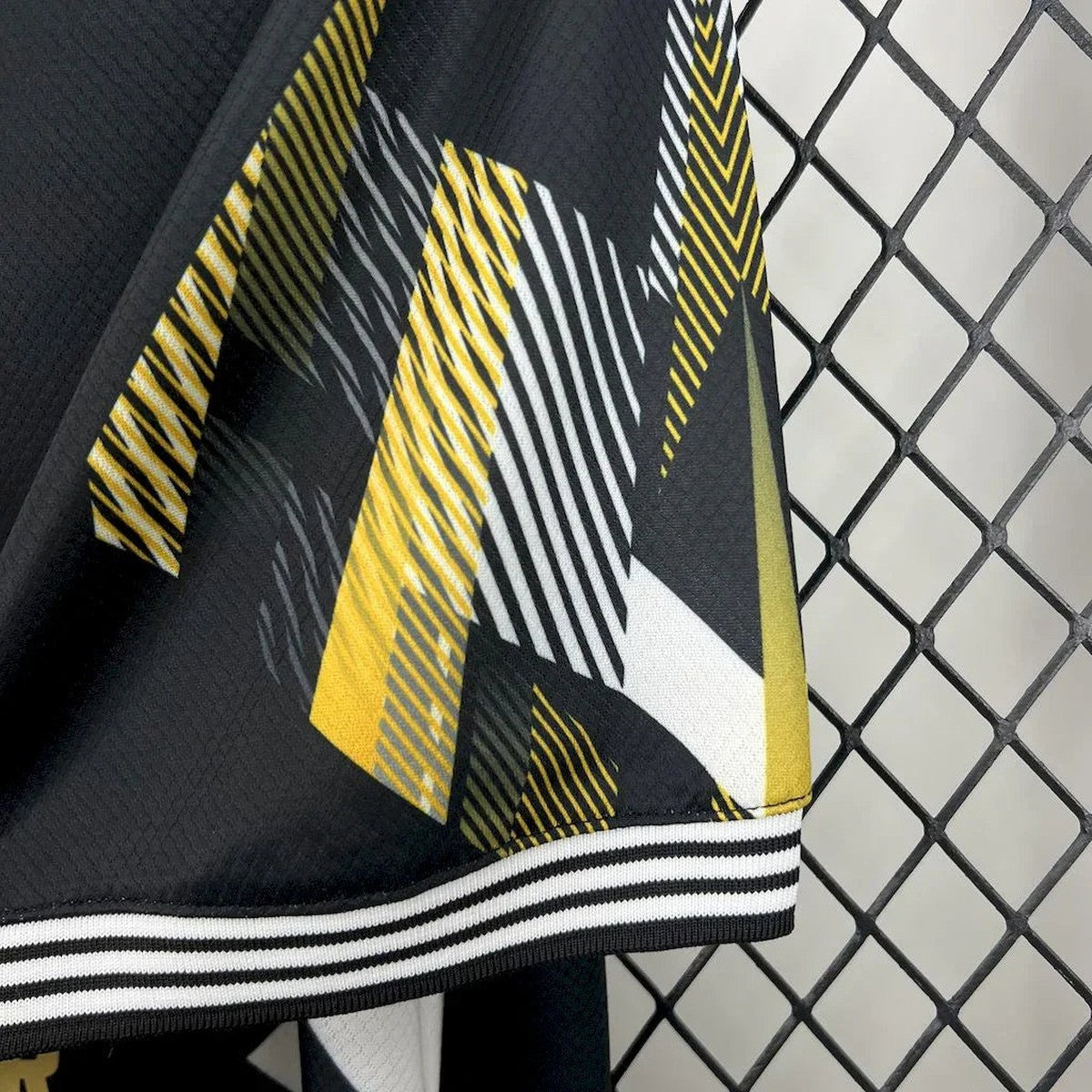 Maillot Real Madrid concept 2025-26
