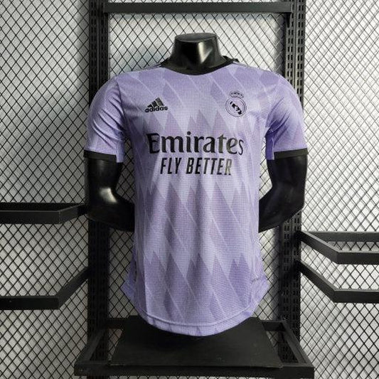 Maillot Real Madrid saison 2022-2023 extérieur away violet