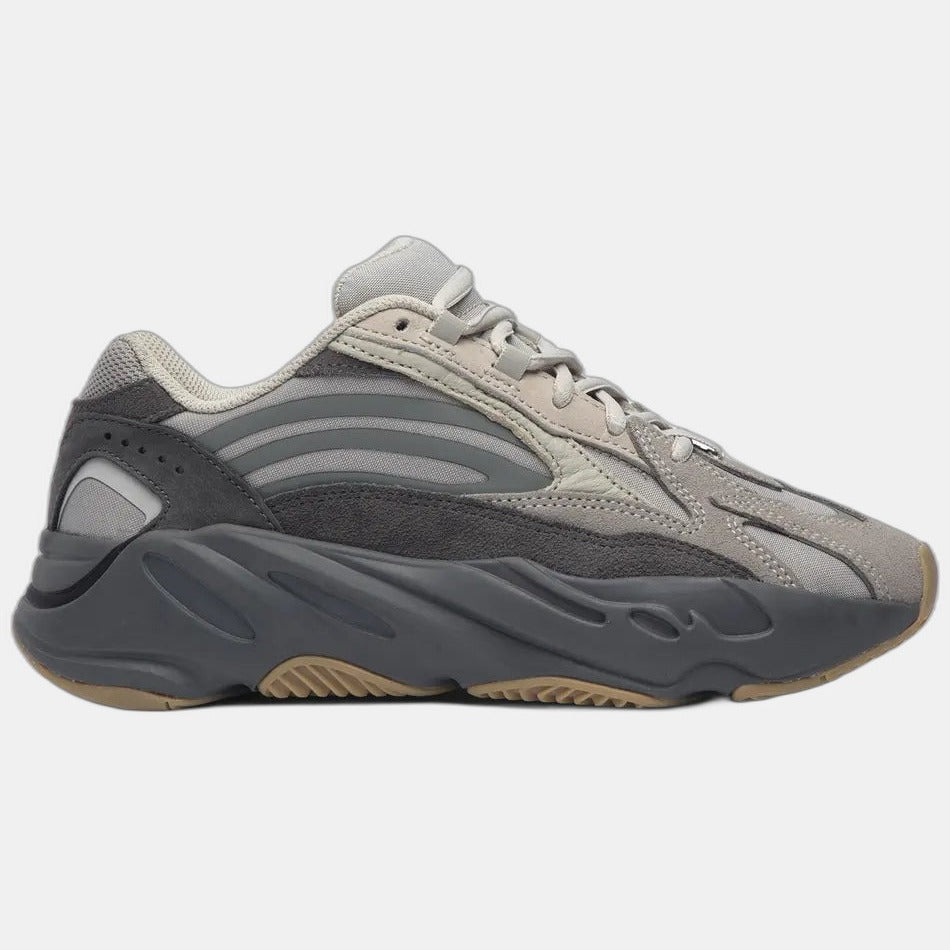 Yeezy  Boost 700 V2 Wave Runner Tephra