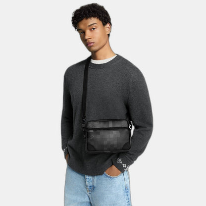 Sac Nil Messenger