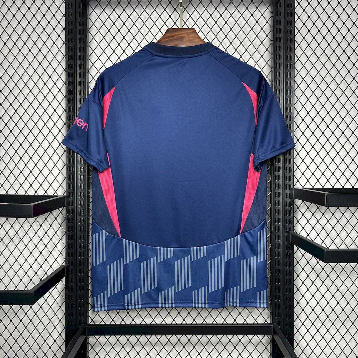 Maillot Nottingham Forest extérieur 2024-25