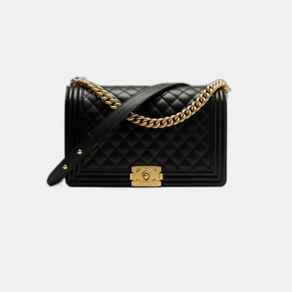 GRAND SAC BOY CHANEL