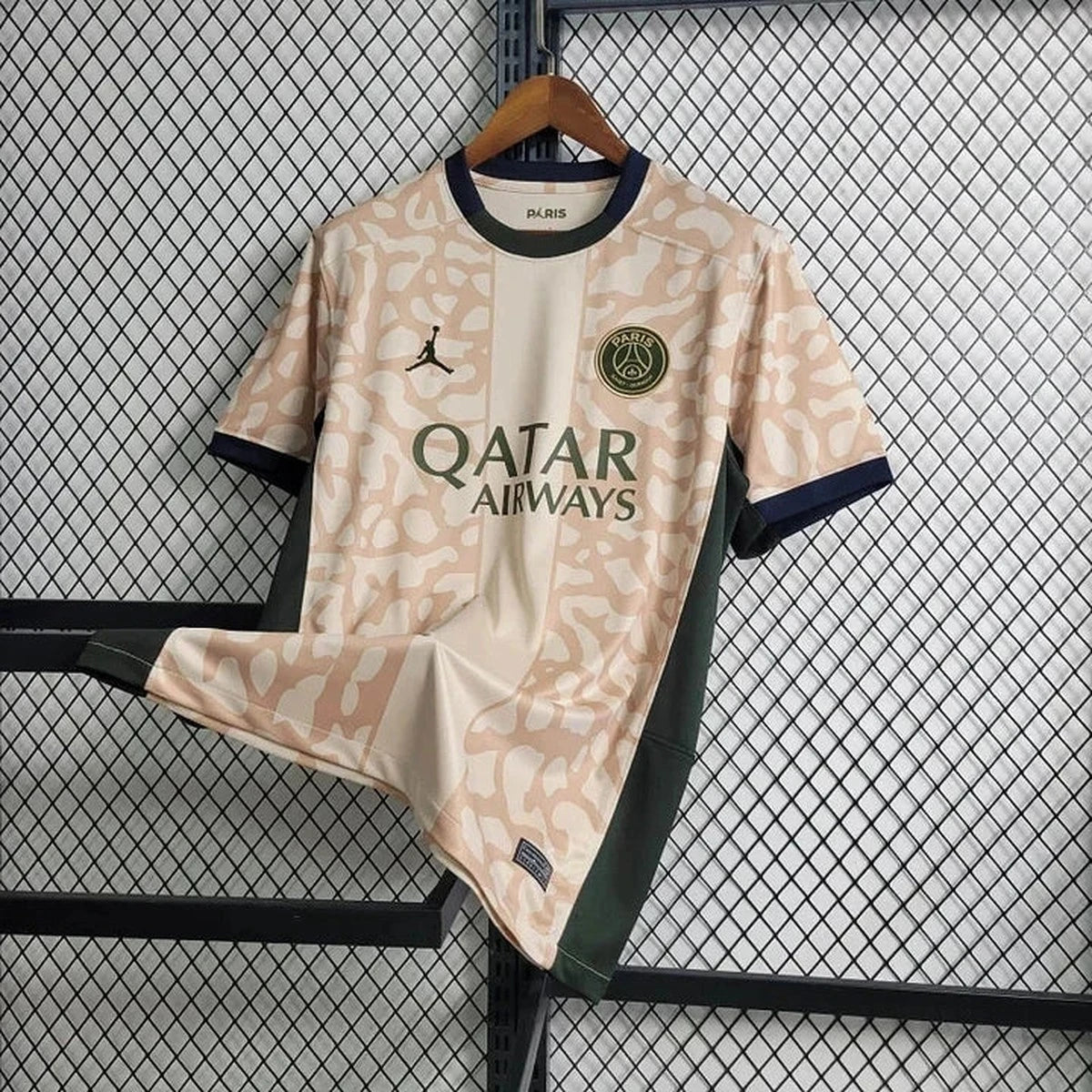 Maillot Paris Saint Germain saison 2023-2024 fourth