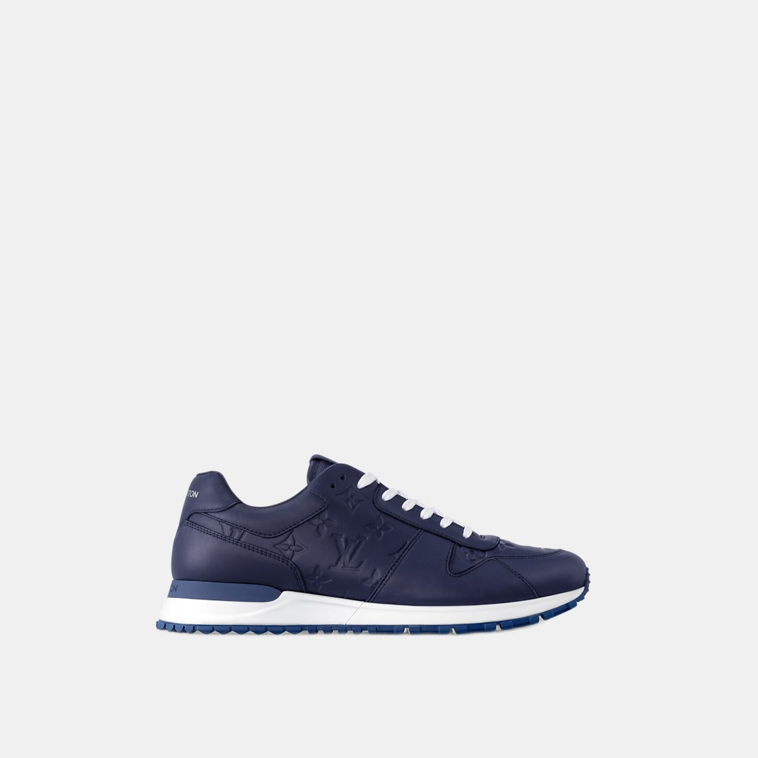 Sneaker Run Away - #14