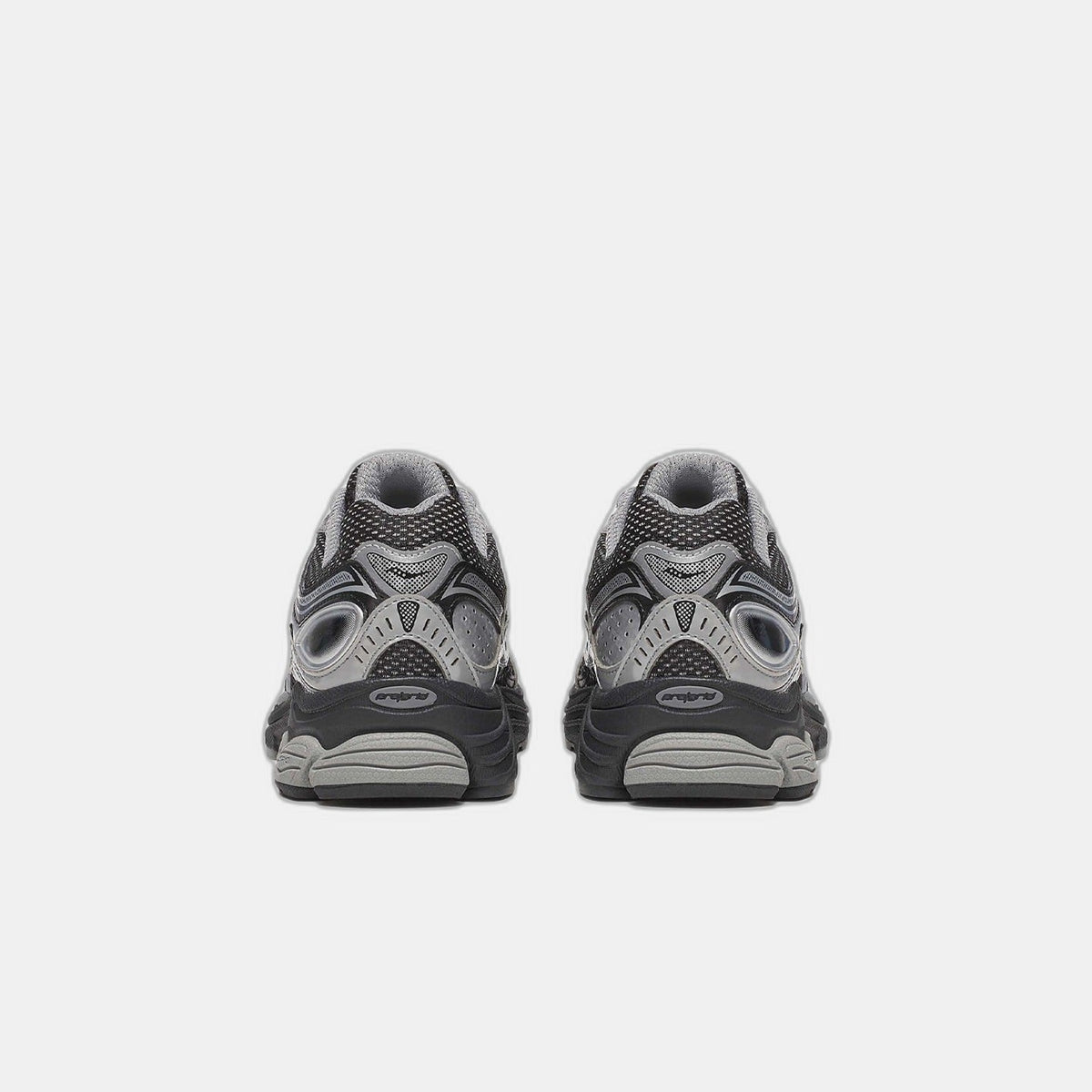Saucony PROGRID OMNI 9 OG Black Silver