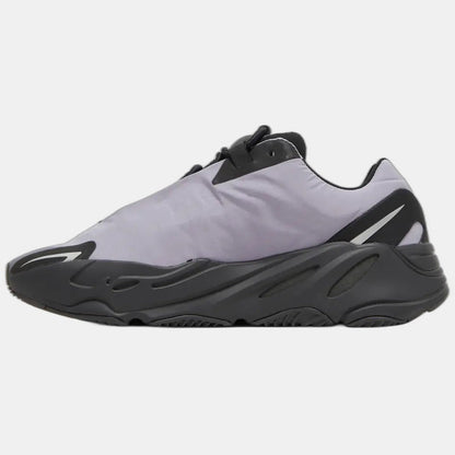 Yeezy Boost 700 MNVN Geode