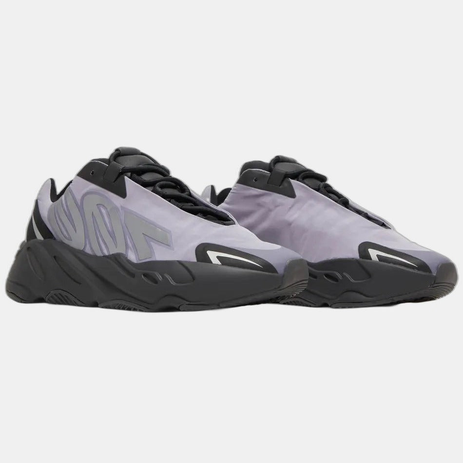 Yeezy Boost 700 MNVN Geode