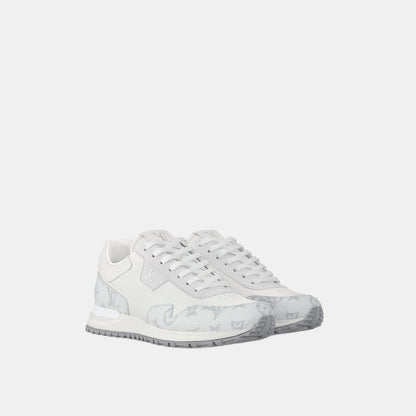 Sneaker Run Away - #12