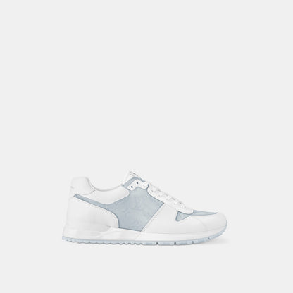 Sneaker Run Away - #7