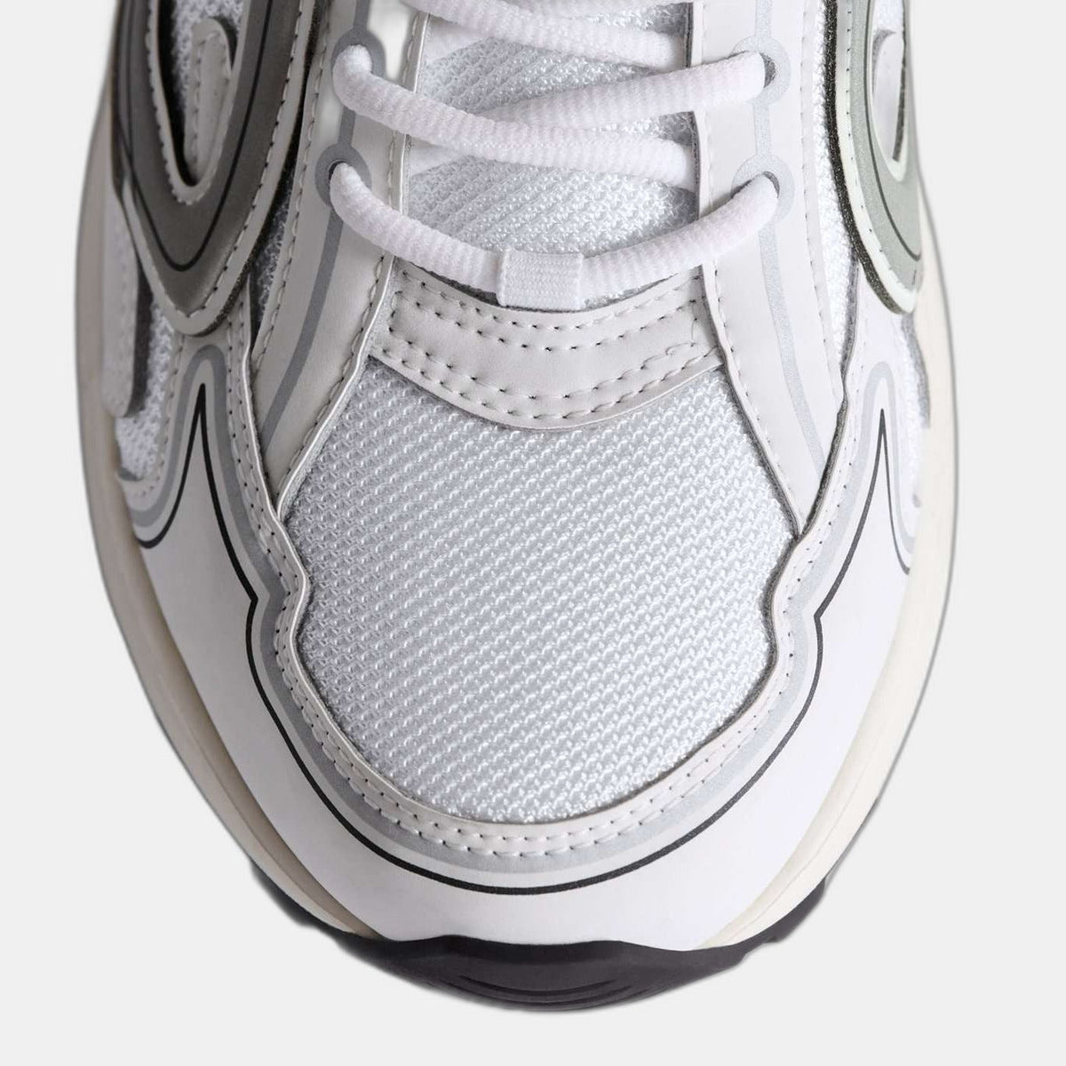 Dior B30 White