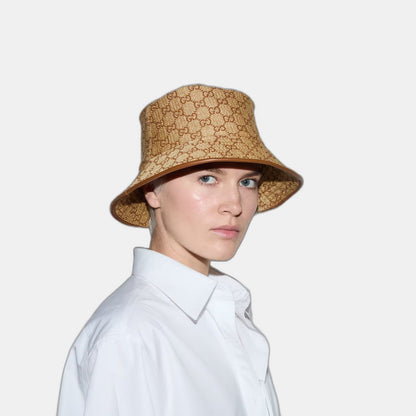 Chapeau seau en paille GG