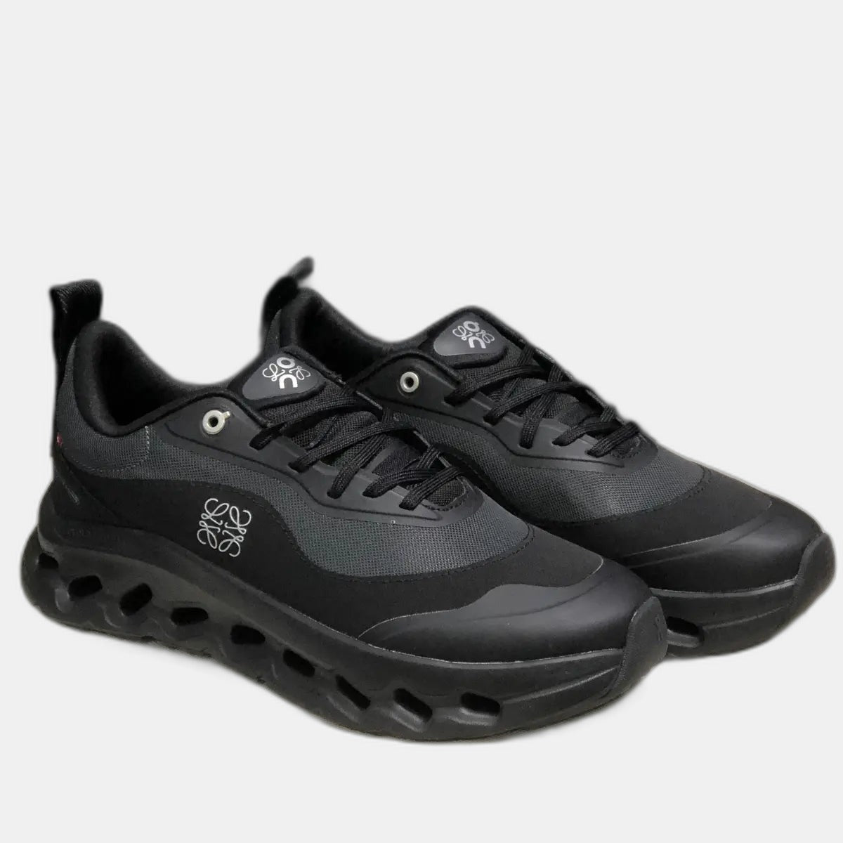 On Cloud × Loewe — Cloudtilt Black