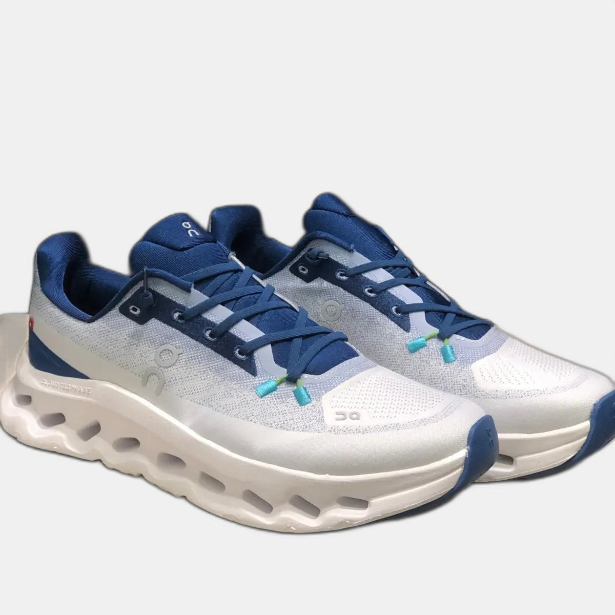 Cloudtilt - Blue Whale