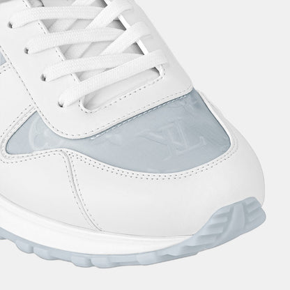 Sneaker Run Away - #7