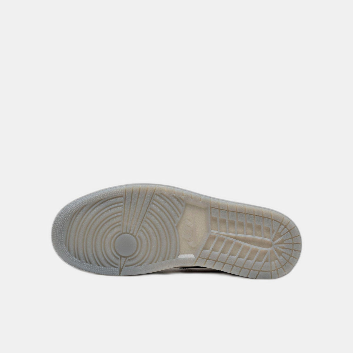 Air Jordan 1 Retro Low OG Year of the Dragon (2024)