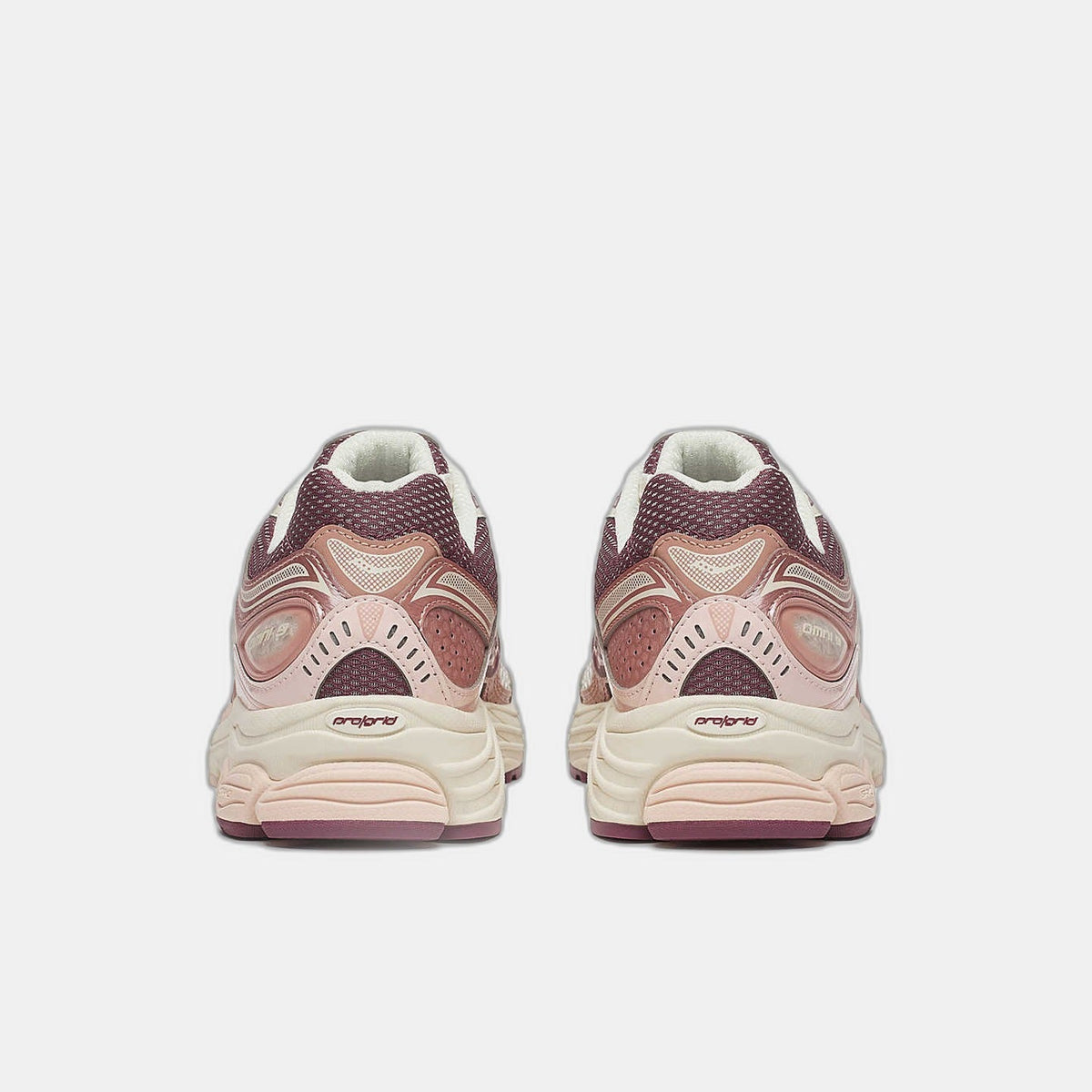 Saucony ProGrid Omni 9 Ivory Peony