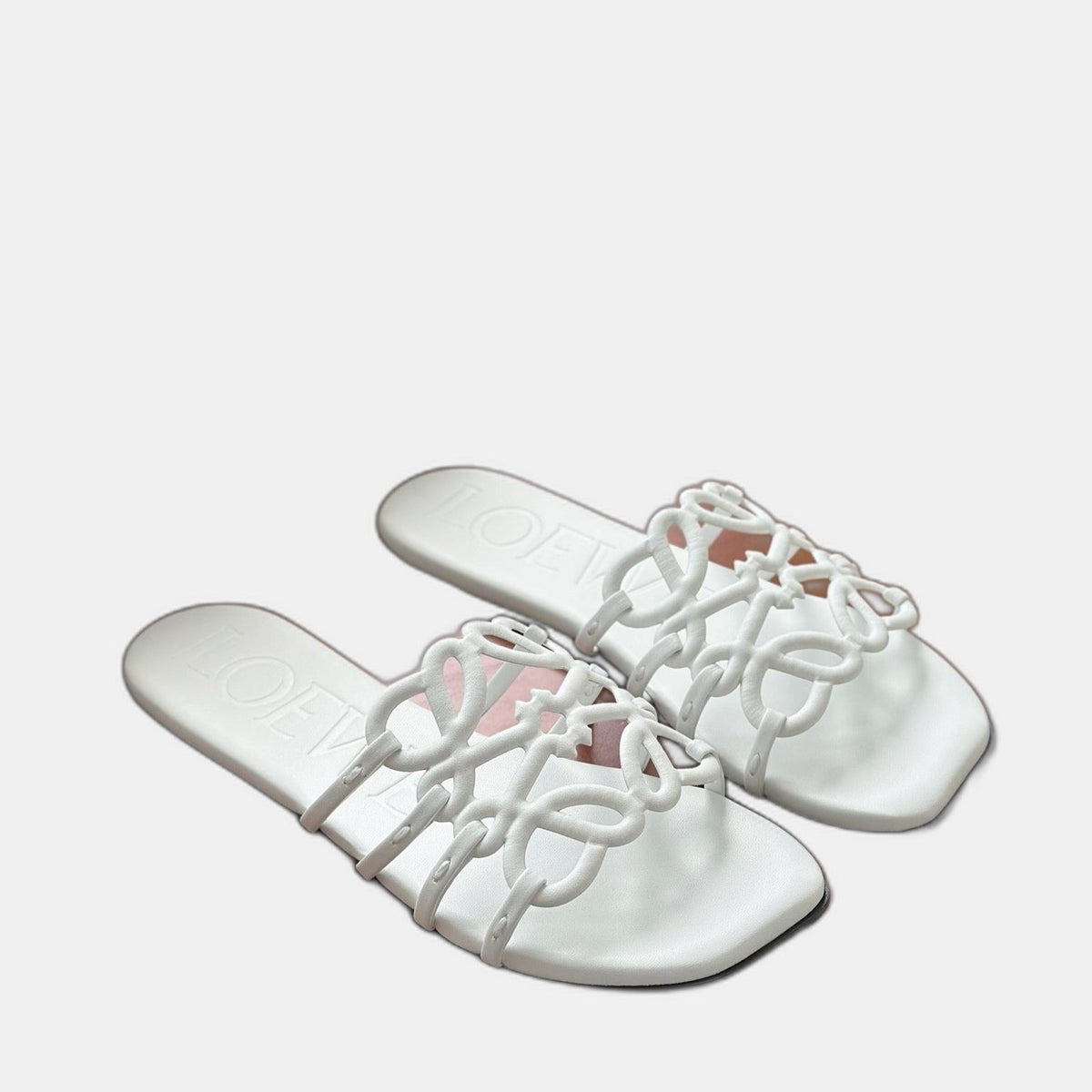 LOEWE - Petal Anagram slide in soft calfskin Blanc