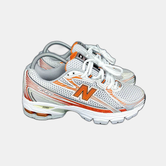 New Balance 740 ORANGE
