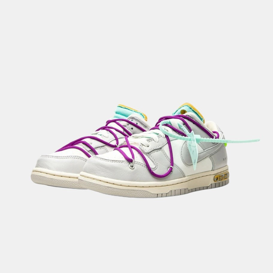 Nike® x Off-White® Dunk Low lot 21
