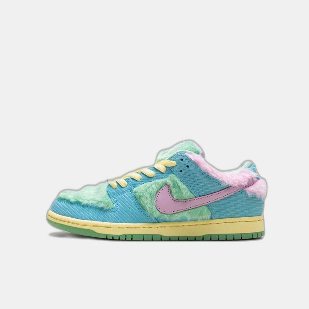 Nike SB Dunk Low Verdy Visty