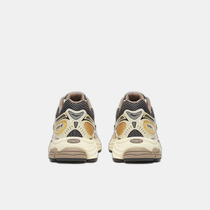 Saucony ProGrid Omni 9 Gold