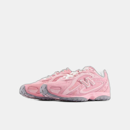 New Balance 204L Pastel Pink