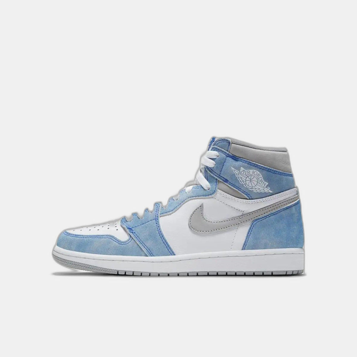 Air Jordan 1 Retro High OG Hyper Royal