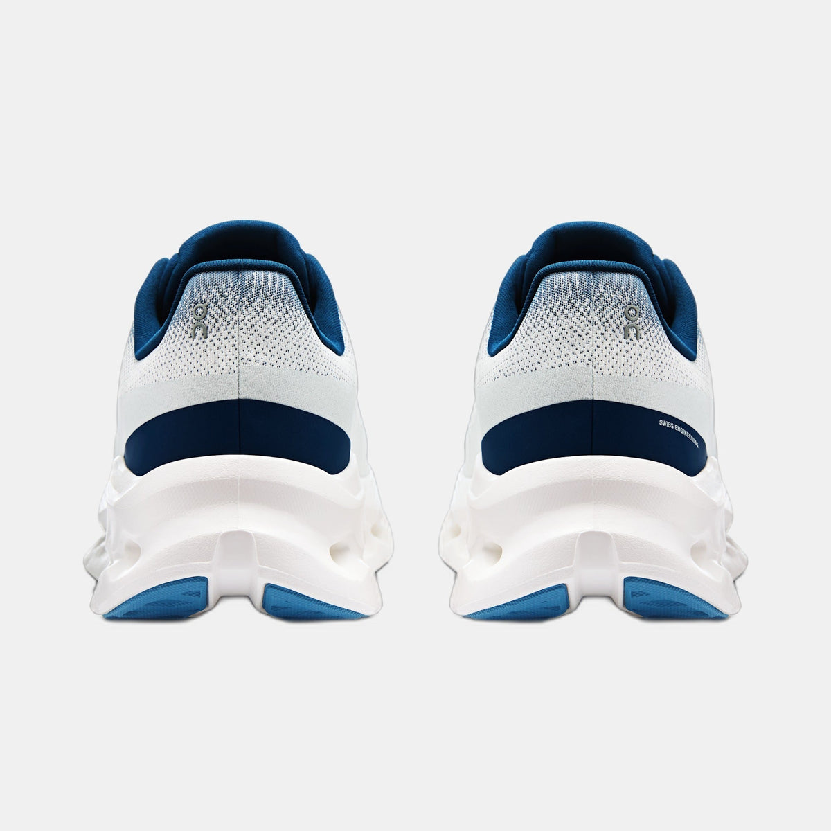 ON Cloudtilt — Bleu / Blanc