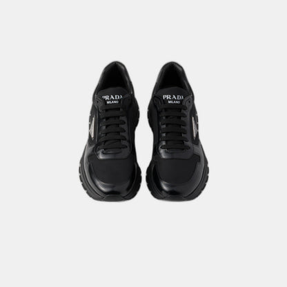 Basket Prada Noir en cuir brossé