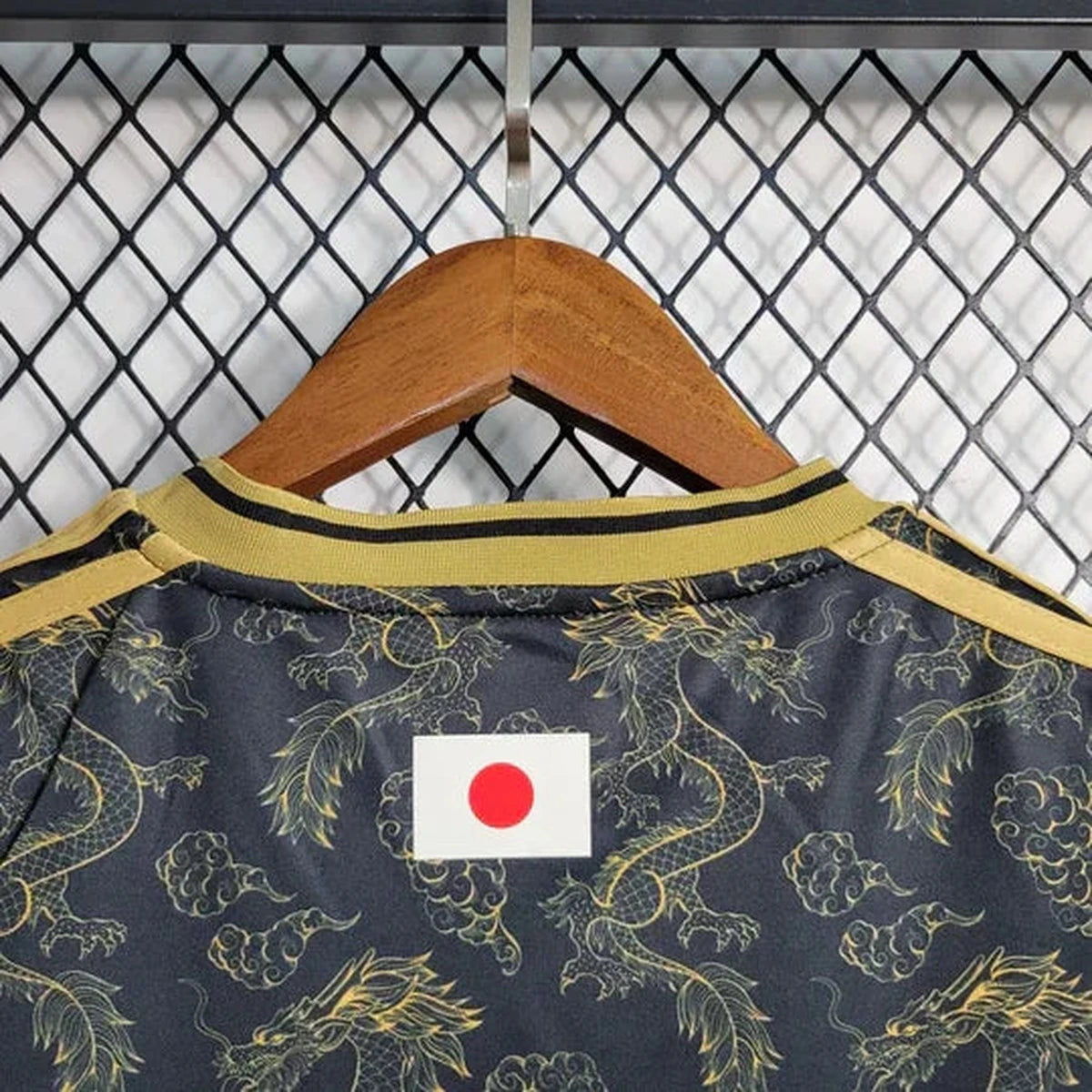 Maillot Japon concept 2023 2024 Dragon