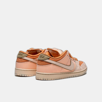 Nike SB Dunk Low Trocadéro Gardens