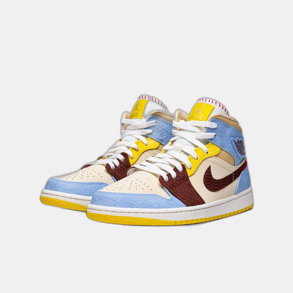 Air Jordan 1 Mid SE Fearless Maison Chateau Rouge
