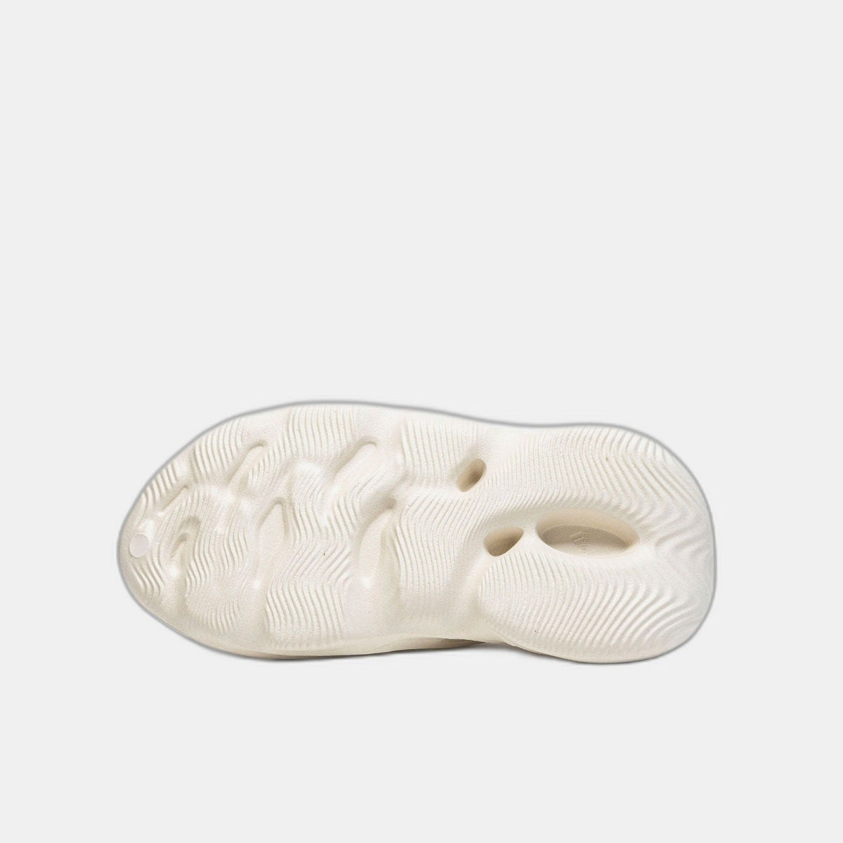 adidas Yeezy Foam RNNR Sand
