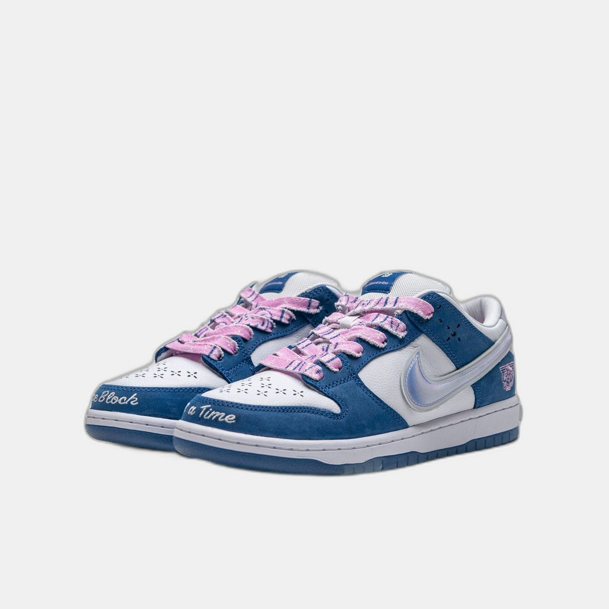 Nike SB Dunk Low Born X Raised One Block At A Time