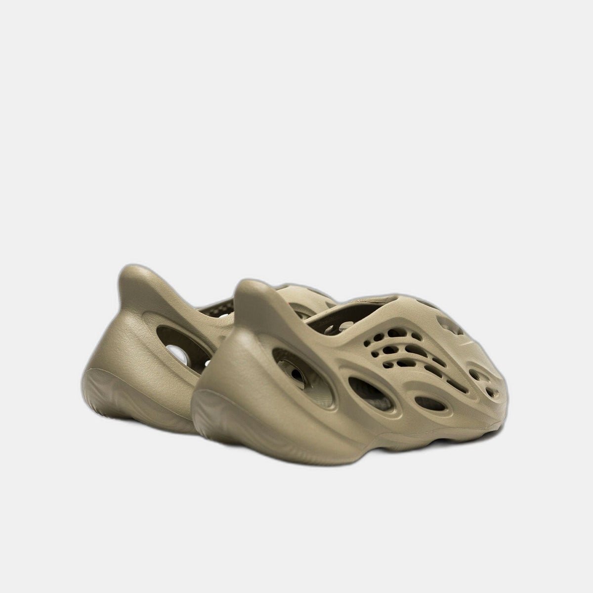 adidas Yeezy Foam RNR Stone Salt