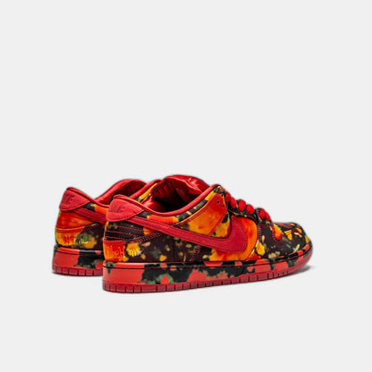 Nike SB Dunk Low The Wizard of Oz Poppy Field